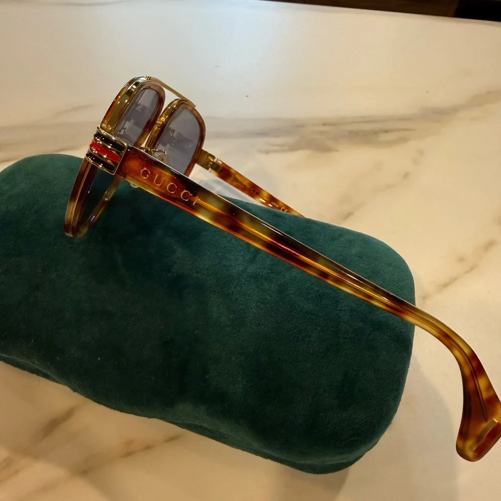 Gucci Aviator Sunglasses - Picture 5 of 9